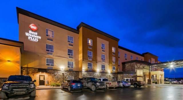 Четырёхместный люкс Best Western PLUS Fox Creek