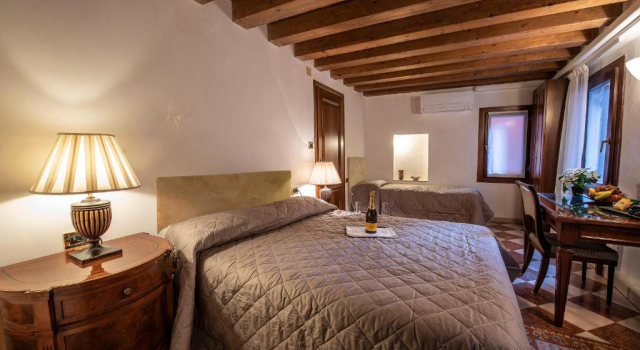 Трёхместный номер Standard Anzolo Palace - Rooms & Apartments