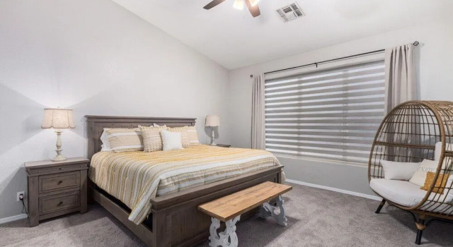 Baylor Gilbert 4 Bedroom Home by RedAwning, Book Feriehus Gilbert 