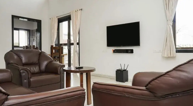 OYO 19519 Home Exotic 4BHK Villa Tungrali
