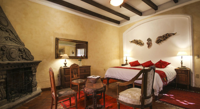 Mansion San Miguel, Забронировать Отель Отели Сан-Мигель-де-Альенде с парковкой, рядом с Las Monjas Temple, Парковка