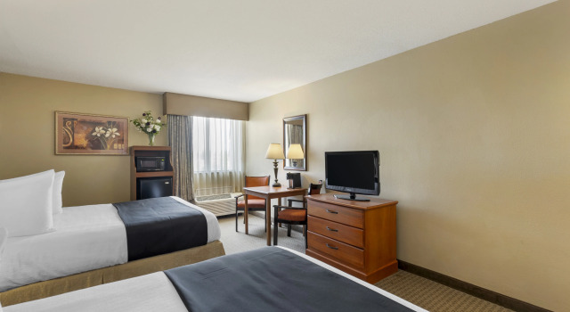 Best Western Plus The Charles Hotel, Забронировать Отель Отели Иллинойс 3 звезды, 3*