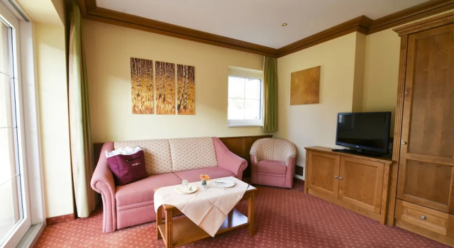 Люкс Superior с балконом Berg SPA & Hotel Zamangspitze