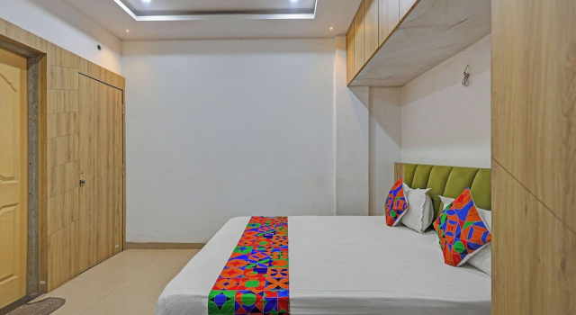 FabHotel Kas, Забронировать Отель Отели штата Махараштры 3 звезды, 3*