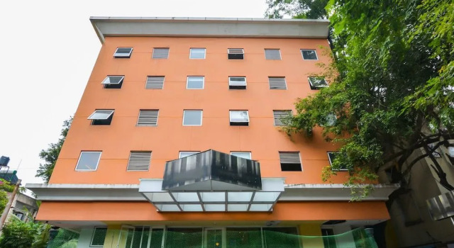 OYO 18803 Smart Inn, Book Hotel Hoteller i Deccan med parkering, Parkering