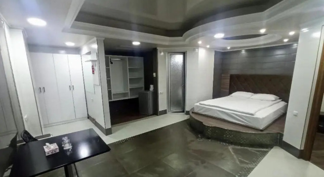 Budget No Window Family room Yerevan Deluxe Hotel