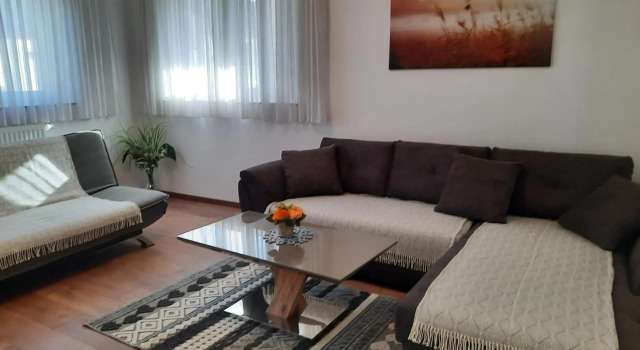 Ferienhaus Lina, Book Hotel Neusiedl am See 