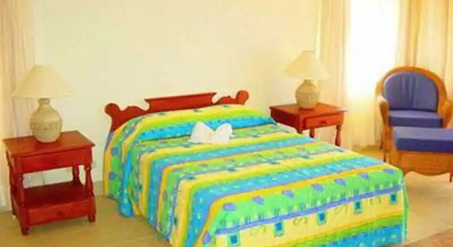 Catalinas Beach Suites