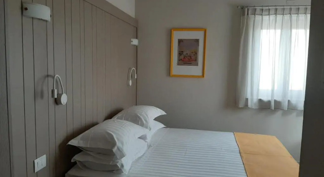 Agriturismo Colle Rosso, Rezervovat Hotel Senigallia 
