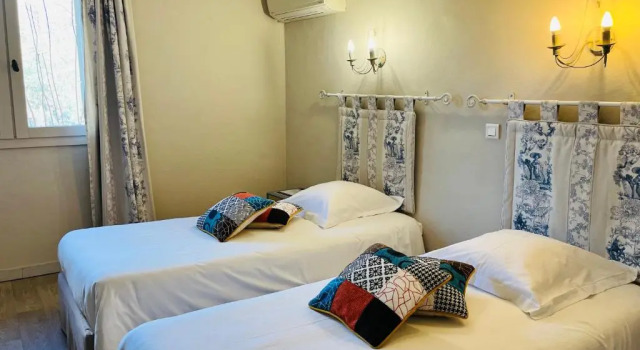 Двухместный номер Standard Le Mas Des Aigras - Hôtel & Restaurant de Charme en Provence