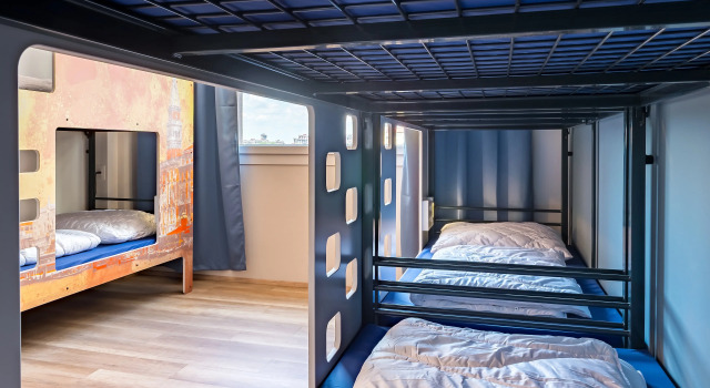 Кровать в общем номере Отель a&o Hostel Venezia Mestre
