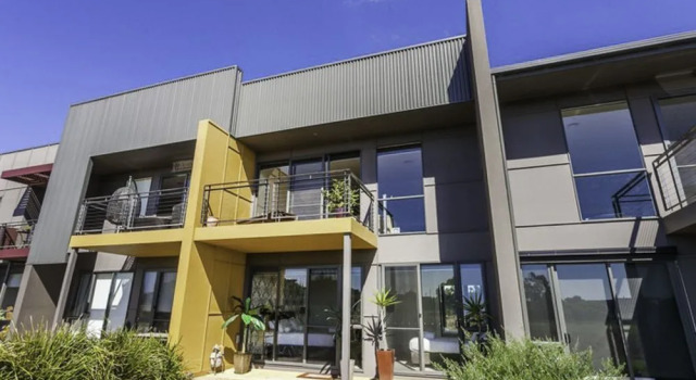 3 Bedroom Condo With Golf Course Views