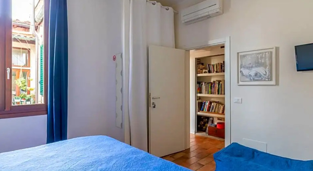 B&B Giorni Dipinti, Забронировать Отель Сан-Марко - Сантиссима-Аннунциата Флоренция, рядом с Дом Буонаротти