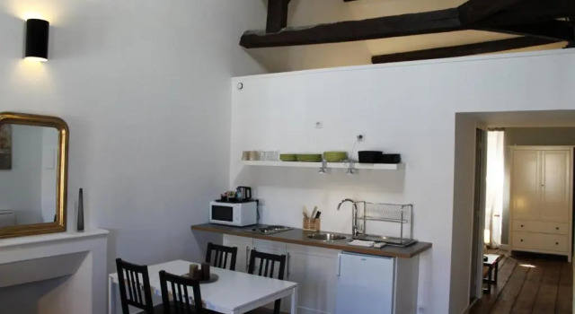 Студия Maison Charles Maurice