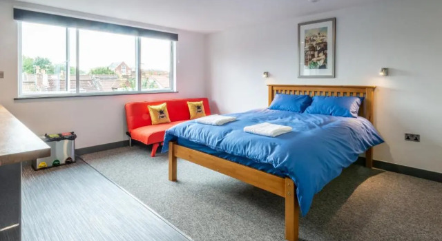 144 Lower Cheltenham Place, Book Hotel Hoteller i Bristol med pool, nær Castle Park, Swimmingpool