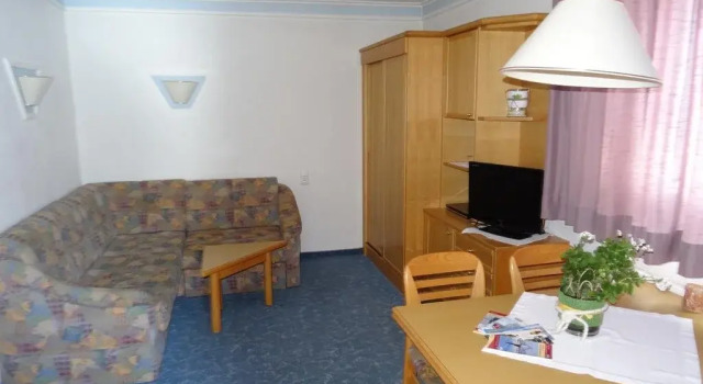 Haus Gebhard, Prenota Hotel Hotel a Tirolo con parcheggio, Parcheggio