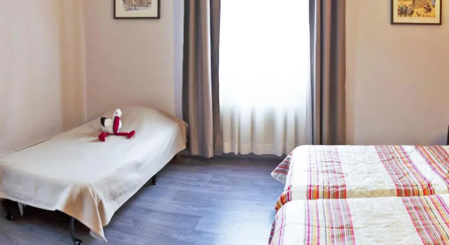 Трёхместный номер Standard Brit Hotel Grand Hotel Munster