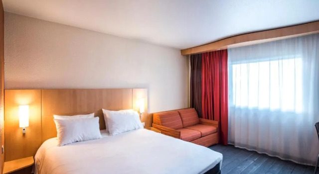 Номер Standard ibis Metz Nord