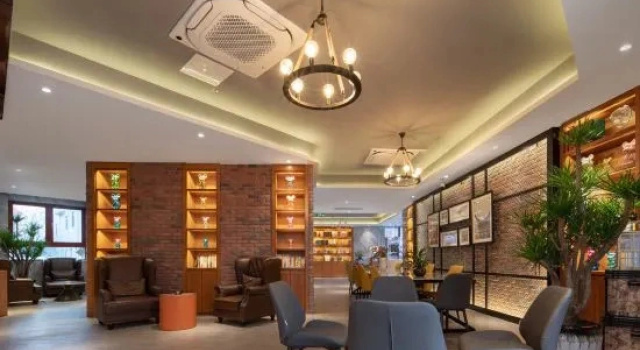 James Joyce Coffetel Hotel (Binzhou Bohai Jiu Road Renmin Hospital), Rezerwuj Hotel Hotele w Shandong z parkingiem, Parking