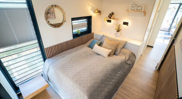 Schones Hausboot in Hoxter, Buchen Sie Ferienhaus Höxter Nordrhein-Westfalen