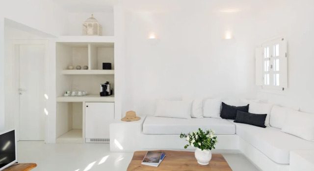 Вилла с балконом Aenaon Villas