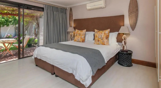 Двухместный номер Standard с видом на сад Whale Away Guest House