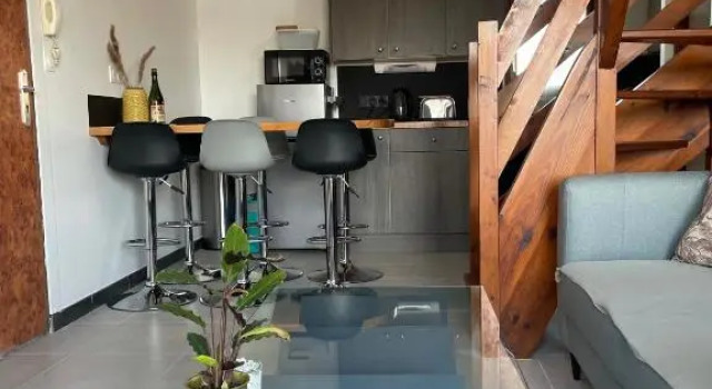 Апартаменты Roazhon Lodge
