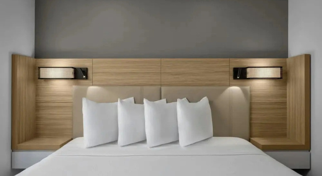Шестиместный люкс SpringHill Suites Lehi at Thanksgiving Point