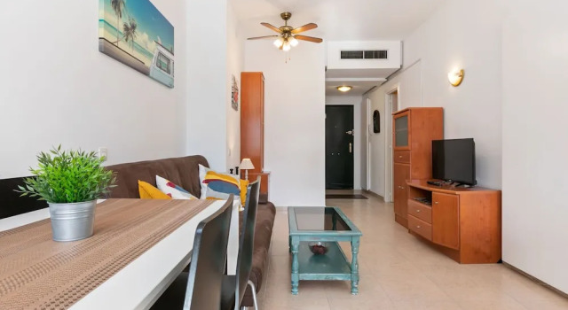 Pleasant Holiday Home in Torremolinos near Beach