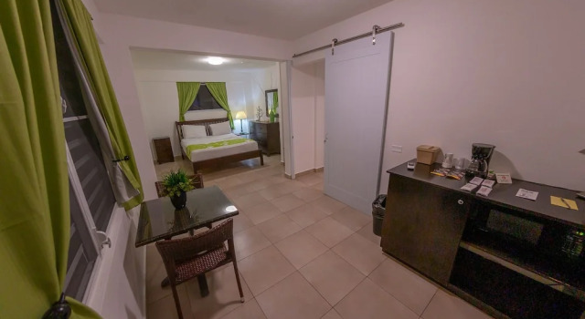 Номер Deluxe Casa Verde Hotel - Steps to the Beach, Pool, Restaurant & Bar