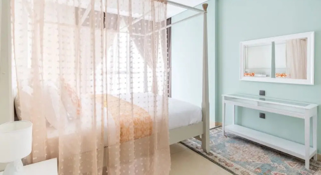 Regal & Modern 2BR With Study in Downtown Dubai - Sleeps 5!, Забронировать Апартаменты/квартира Даунтаун Дубай , рядом с Дубайский аквариум