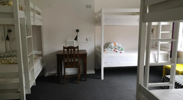 Seng i sovesal Igloo Hybrid - Hostel