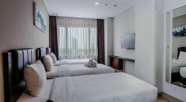 Camera tripla Superior PrimeBiz Hotel Surabaya