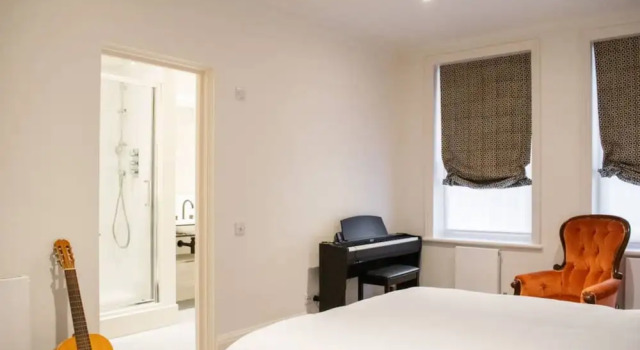 Beautiful 2 Bedroom Flat In Holland Park, Забронировать Отель Отели Англии 3 звезды, 3*