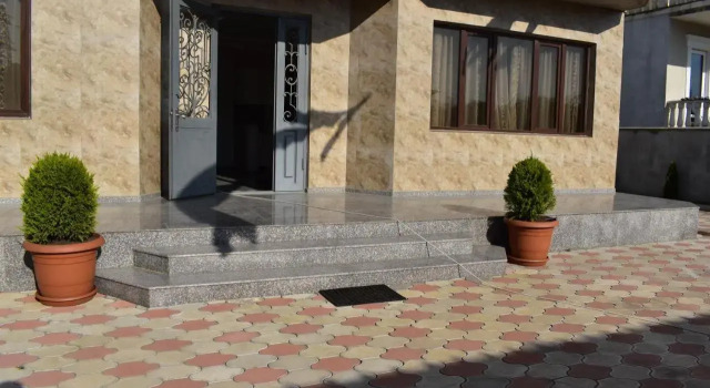 Guest house BAGRATIONI, Book Guesthouse Kobuleti 