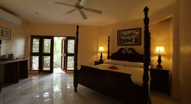 Номер Deluxe Negril Palms