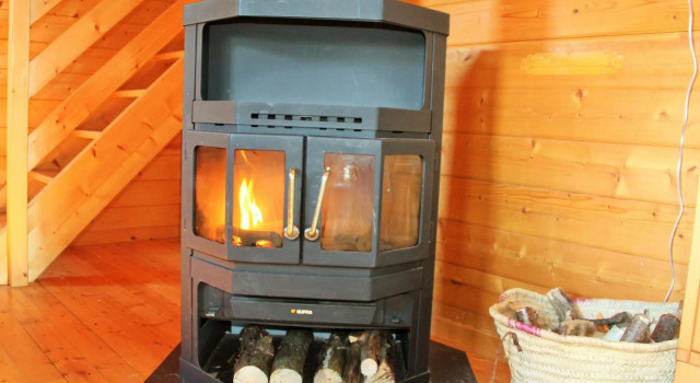 Pretty Chalet in Beaulieu France With Private Swimming Pool, Забронировать Шале Виллы Овернь-Рона-Альпы, Вилла