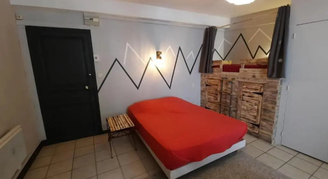 Студия Un petit studio à la montagne