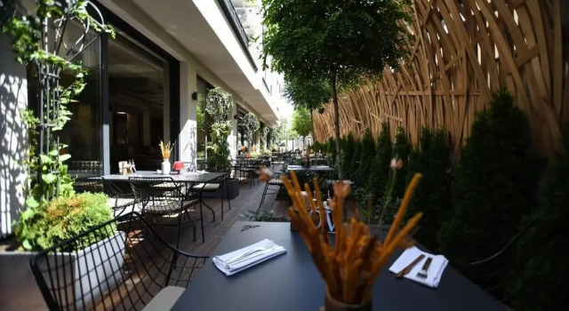 Апартаменты Comfort Connect Living Apartments Free Parking