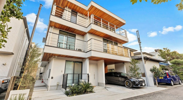 Zushi Beach Terrace, Prenota Residence Apart-hotel a Kanagawa, Residence