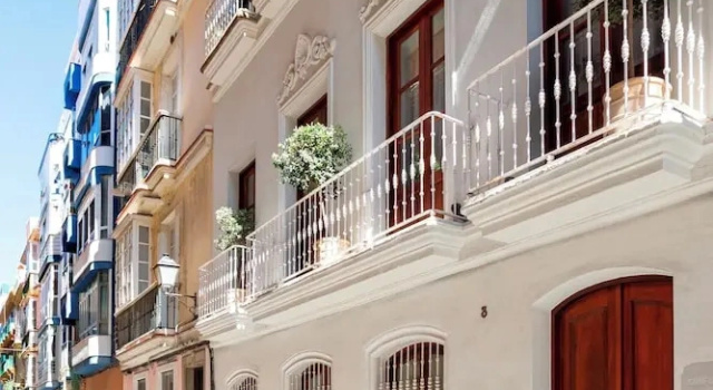 Stunning Palace With Terrace in Cádiz Center. Calderón de la Barca