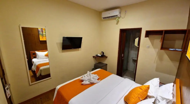 Kent Beach House, Varaa Hotelli Canggu Badung