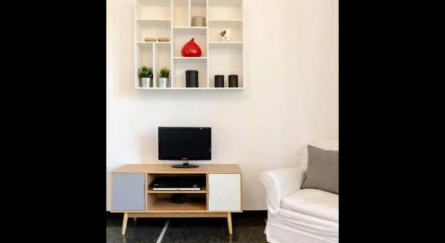 Апартаменты ALTIDO Family Apt for 6 located minutes from the Sea