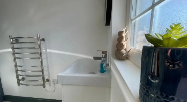 Апартаменты Spacious 3 Bedroom House Free onsite Parking Contractor Friendly