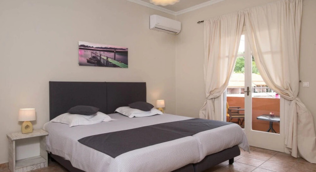 Апартаменты с 2 комнатами Georgia's Corfu Apartment
