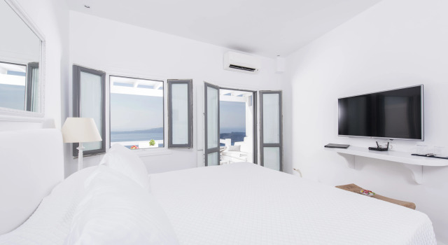 Aqua Luxury Suites, Забронировать Апарт-отель Имеровиглион Santorini Caldera
