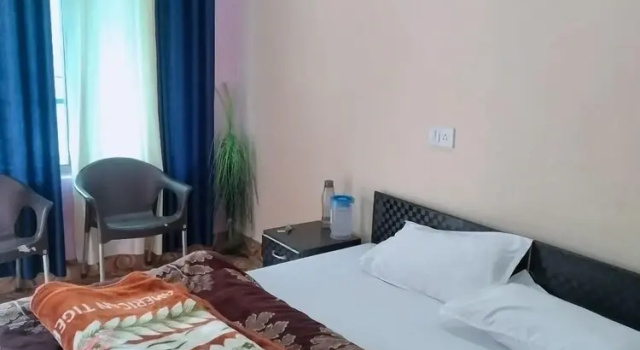 Nanda Devi Home Stay, Rezervovat Hotel Auli Uttarakhand