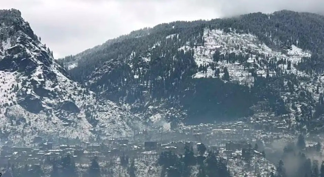 Люкс с видом на горы Ride At Hills-Nihal Cottage Manali