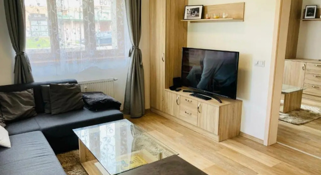 Dolní Náměstí, Rezerwuj Hotel Rokytnice nad Izerą 