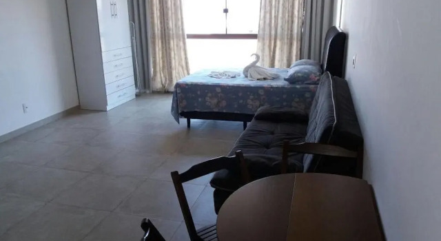 Loft Praia Grande, Забронировать Отель Отели Арраял-ду-Кабу с бассейном, рядом с Hermenegildo Barcellos Stadium, Бассейн